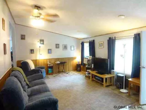 122 Heath Rd, Corinth, NY 12822 photo 4