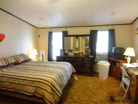 122 Heath Rd, Corinth, NY 12822 photo 10