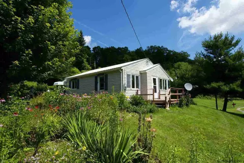 127 Williams Rd, Hampton, NY 12837 photo 1