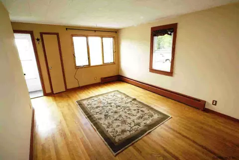 127 Williams Rd, Hampton, NY 12837 photo 3
