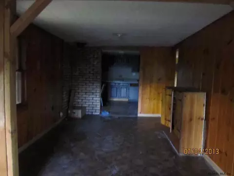 34 Riverview Dr, Hadley, NY 12835 photo 9