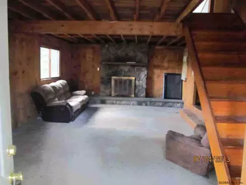34 Riverview Dr, Hadley, NY 12835 photo 2