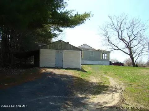 28 County Rte 47, Argyle, NY 12809 photo 2