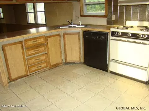 224 Pleasant Valley Rd, Argyle, NY 12809 photo 7