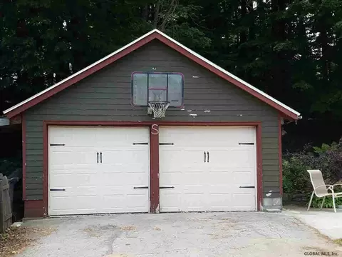 15 Hamilton Ave, Corinth, NY 12822 photo 5