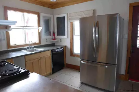 15 Hamilton Ave, Corinth, NY 12822 photo 11