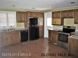 410 Walnut St, Corinth, NY 12822 photo 2