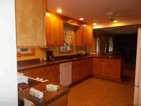 511 Pleasant Valley Rd, Argyle, NY 12809 photo 10