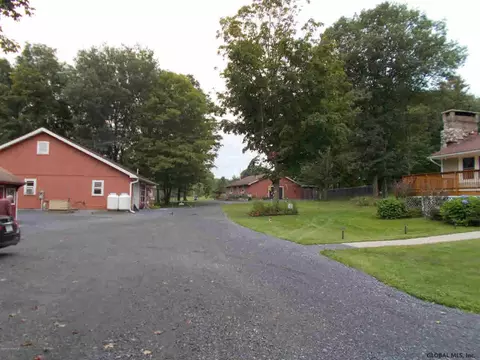 511 Pleasant Valley Rd, Argyle, NY 12809 photo 2