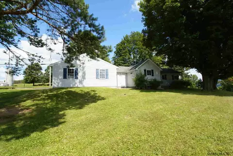 2471 County Route 18, Hampton, NY 12837 photo 4