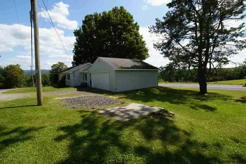 2471 County Route 18, Hampton, NY 12837 photo 28