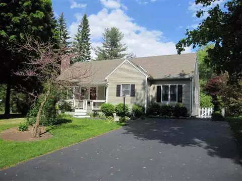 11 Marion Rd, Delmar, NY 12054 photo 1