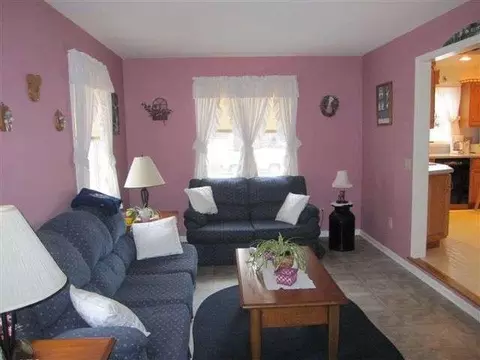 11 Marion Rd, Delmar, NY 12054 photo 6