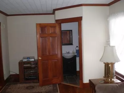 178 Elm St, Cobleskill, NY 12043 photo 11