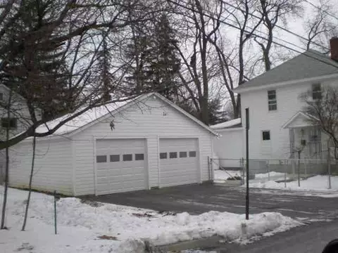 178 Elm St, Cobleskill, NY 12043 photo 2