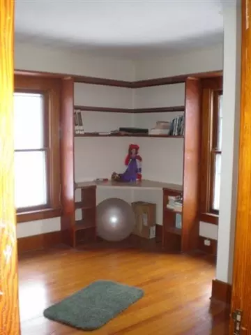 178 Elm St, Cobleskill, NY 12043 photo 7
