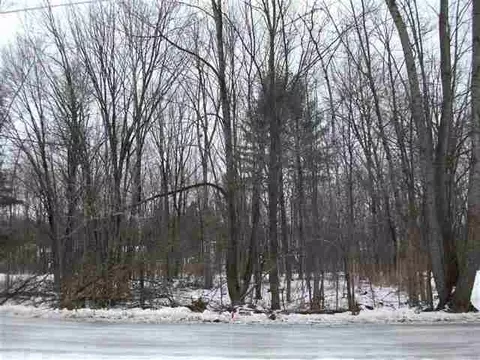 8 Oak Ave, Malta, NY 12020 photo 1