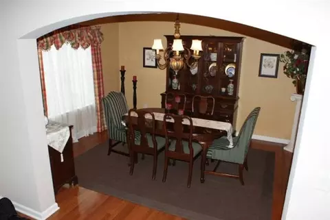 9 Camden Cir, Delmar, NY 12054 photo 5