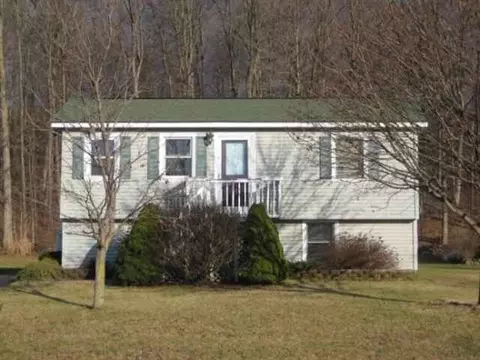 33 Morgan Ln, Fort Ann, NY 12821 photo 1