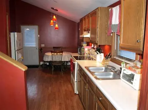 33 Morgan Ln, Fort Ann, NY 12821 photo 3