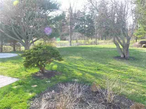 28 Halter Rd, Glenmont, NY 12077 photo 9
