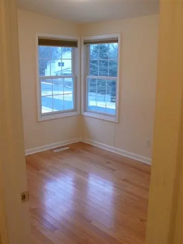 28 Halter Rd, Glenmont, NY 12077 photo 5