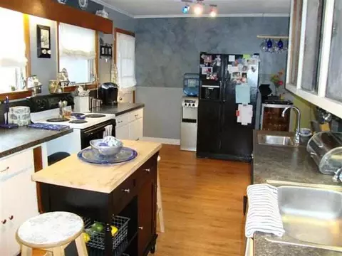 1092 Ardsley Rd, Schenectady, NY 12308 photo 2