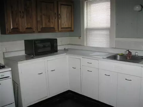 1086 Baker Ave, Schenectady, NY 12309 photo 7