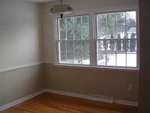 41 Carson Rd, Delmar, NY 12054 photo 4