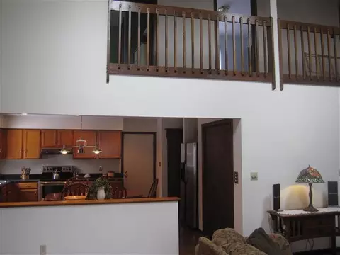 7 Anchor Dr, Halfmoon, NY 12188 photo 4