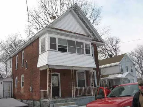 838 Strong St, Schenectady, NY 12307 photo 1