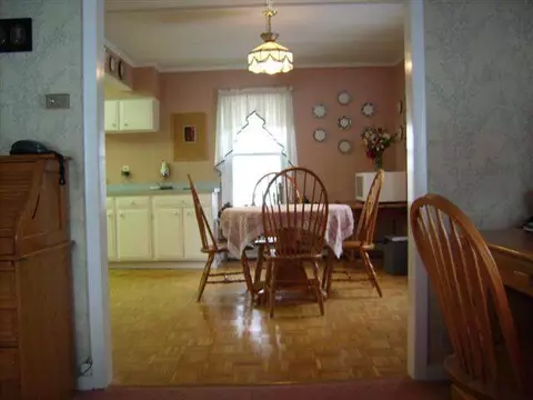 114 Walnut St, Corinth, NY 12822 photo 8