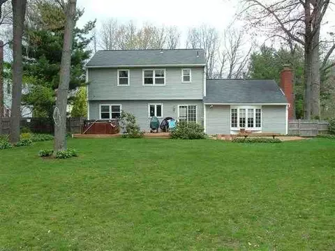 129 E Poplar Dr, Delmar, NY 12054 photo 11