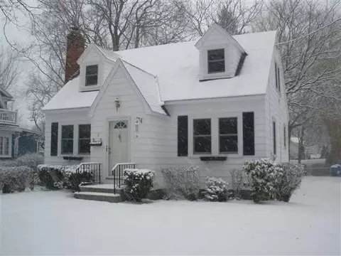 8 Snowden Ave, Delmar, NY 12054 photo 1