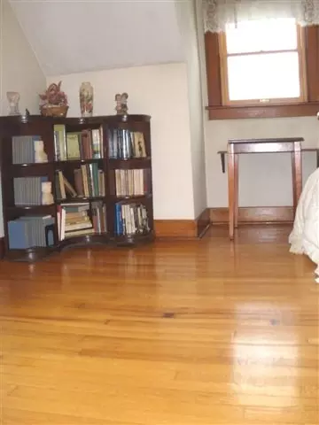 8 Snowden Ave, Delmar, NY 12054 photo 7