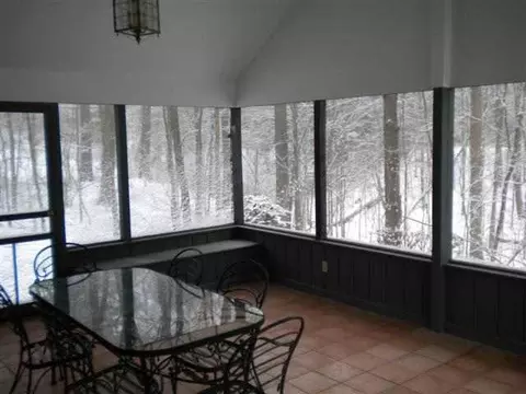3 Concord Rd, Glenmont, NY 12077 photo 2