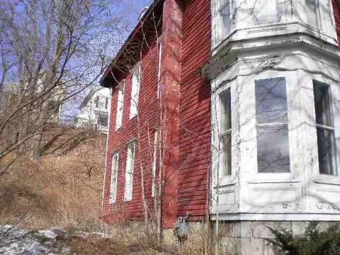 29 E Main St, Fonda, NY 12068 photo 2