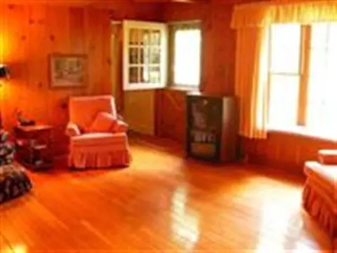 89 Salisbury Rd, Delmar, NY 12054 photo 6