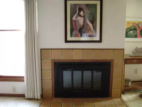 13 Quincy Ct, Glenmont, NY 12077 photo 4