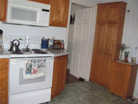12 Bedell Ave, Delmar, NY 12054 photo 6
