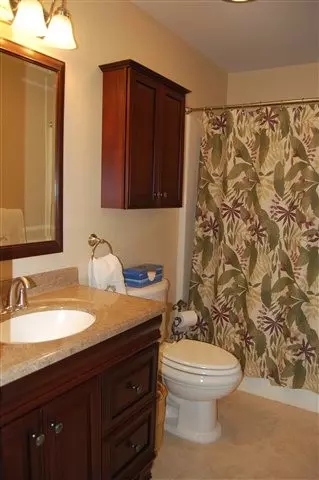 11 Lighthouse Dr, Waterford, NY 12188 photo 9