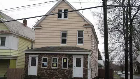 2138 Hugh St, Schenectady, NY 12306 photo 2