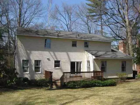 76 Delmar Pl, Delmar, NY 12054 photo 9