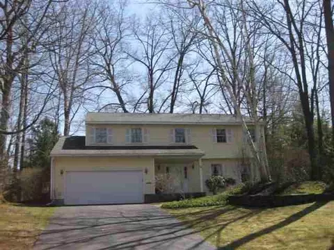 76 Delmar Pl, Delmar, NY 12054 photo 1