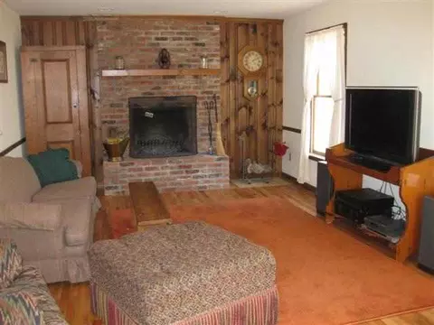 76 Delmar Pl, Delmar, NY 12054 photo 6