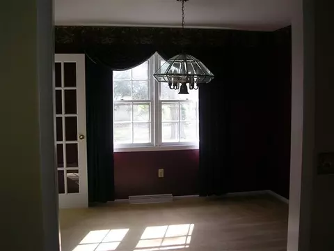 71 Greenock Rd, Delmar, NY 12054 photo 6