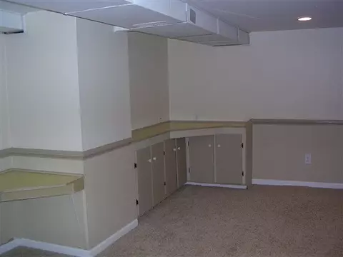 71 Greenock Rd, Delmar, NY 12054 photo 11