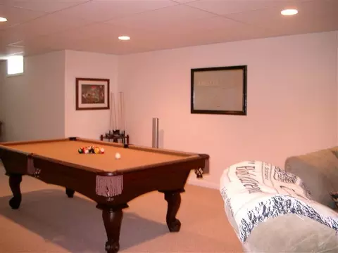 39 Hasgate Dr, Delmar, NY 12054 photo 8