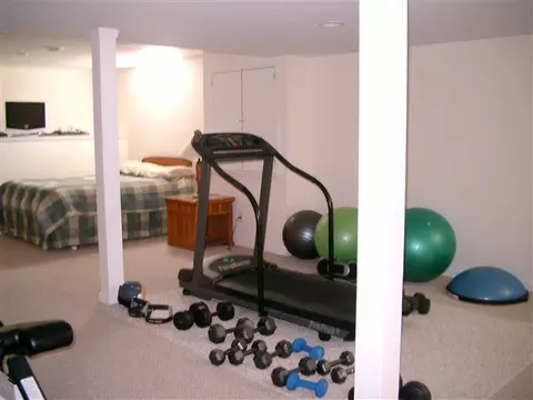 39 Hasgate Dr, Delmar, NY 12054 photo 7
