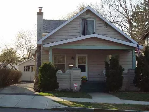 1079 Garner Ave, Schenectady, NY 12309 photo 1